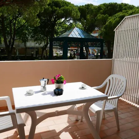 Apartamento Bright Flat With Large Balcony In