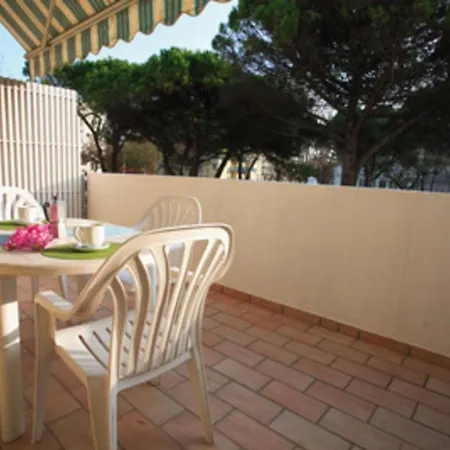 Bright Flat With Large Balcony In Apartment
