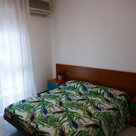 Bright Flat With Large Balcony In Appartamento